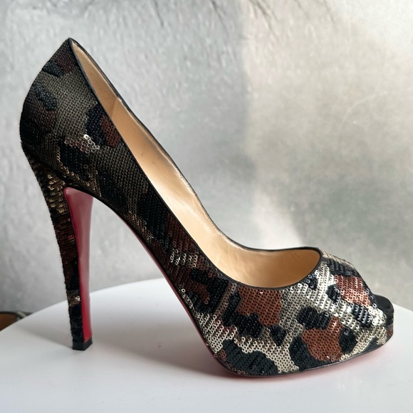 🌺CHRISTIAN LOUBOUTIN 👠 Very Prive 120
Paillettes Peep Toe Pumps Size: 39.5 - Picture 5 of 13